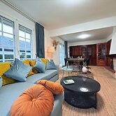 Spacious 4 bedrooms House