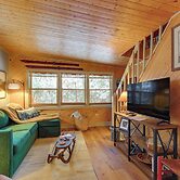 Cozy Okemo Cabin: Steps to Lake, 2 Mi to Slopes!