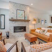 Hot Tub & Views: Getaway 8 Mi to Keystone Resort!