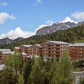 Superior Lodge With Balcony