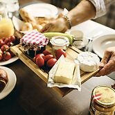 Charming Lodge With Finnish Sauna