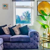 Rayleigh Retreat-spacious Family 3 Bed Apartment