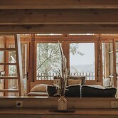 Cabane de la Saône by Lyon Country House