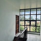 Titanic Stayin Premium View Hotel