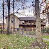 Lakefront Home w/ Furnished Deck in Grove!