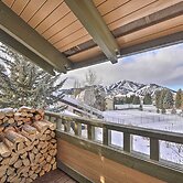 Sun Valley Resort Getaway < 2 Mi to Ski Lifts