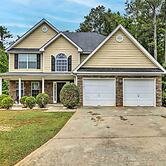 Suburban Atlanta Vacation Home - 20 Mi to Downtown