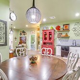4 Mi to Lazy E Arena: Horse Lover's Haven w/ Grill