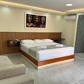 HOTEL MAGISTRAL SUITER