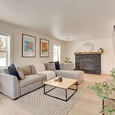 3 Mi to Dtwn & Ysu: Updated Youngstown Home