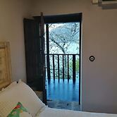 Casa Escondida Aveiga