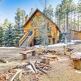 Family-friendly Cabin w/ Fire Pit in Forest Lakes
