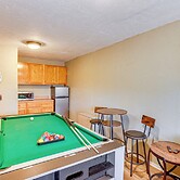 2 Mtn-view Decks + Natural Spring: Durango Retreat