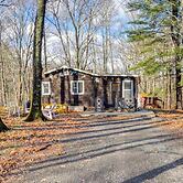 Mtn Views + On-site Hiking Trails: Catskills Cabin