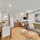 Brand-New Chic Nest In Prime Location