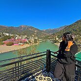 Skyard Hostel & Homestay (Harsil Valley)