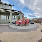 Mtn-view Escape w/ Hot Tub in Sparks!