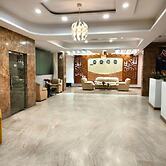 Hotel Rainbow Tower Airport Zone