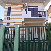 Room-aremen Transient, the no Hassle and