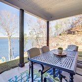 Private Lakeview Haven in Rockford