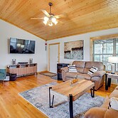 Norfork Lake Access: Cabin w/ Deck & Water View!