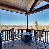 'black Bear Cabin' Near Skiing & Hiking!