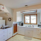 Mtn View: Cozy Couple's Retreat in Bayfield!