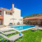 Villa Korini With Swimming Pool