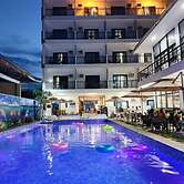 Ocean Star Hotel