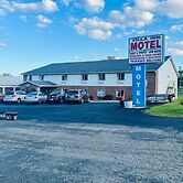 Villa Inn Motel Near Hwy 12 WI Capital O