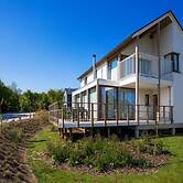 Tranquil Villa for 8 Guests