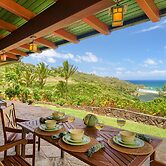 Sea Song in Kilauea With 4 Bedrooms and 6 Bathrooms