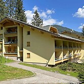 Cozy Apartment With Beautiful Mountain View