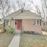 Home w/ Fenced Yard: 13 Mi to Downtown Chicago!