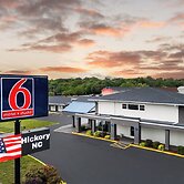 Studio 6 Hickory, NC