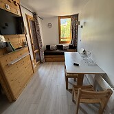 Studio in France With Ski Slope Access