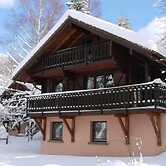 LE Renne Chalet en Bois au Calme Avec SPA Jacuzzi