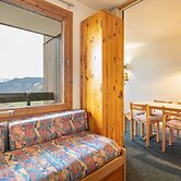 Studio in Doucy at the Foot of Ski Slopes