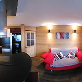 Apartment in Doucy With Mountain Views