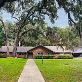 Live Oak Hideaway 4 Bedroom Home