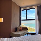 Apec Mandala Wyndham Suite Family