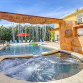 Pool & Spa: Spacious Port St Lucie Villa!