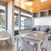 Alpine Hideaway With Balcony