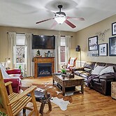 Near Murphy River Walk: Historic Downtown Home!
