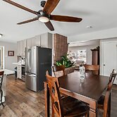 Comfortable & Spacious 3br Home In Cheyenne 3 Bedroom Home