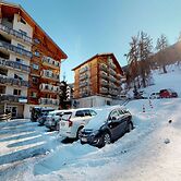 Awesome Apartment Near ski Slope