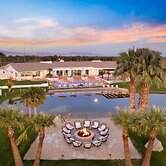 Buena Vista by Avantstay Massive Outdoor Oasis w Pool Spa Firepit