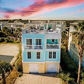 Sea Shell by Avantstay Breezy Beachside Getaway w Rooftop Deck 6 BRs