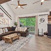 The Bear s Den by Avantstay Prime Location Renovated w Movie Game Room