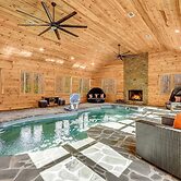 Grand Timber by Avantstay Indoor Pool Sauna Sports Court Game Room Mor
